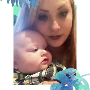 Meet your Posher, Steph